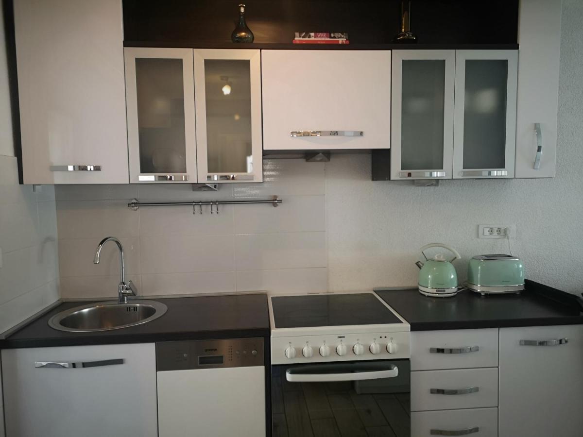 Mala Kuca Ispod Borova Villa Primošten Exteriör bild